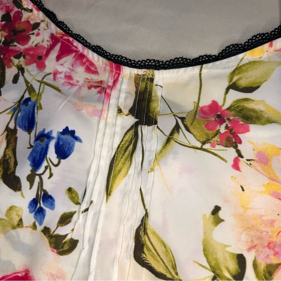 NY&C Floral Cami Tank Top Small | Ivory Lace Trim Sleeveless Blouse - Picture 5 of 6